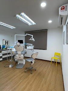 Tiew Dental Mount Austin JB