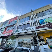 Q&M Dental Clinic - Tun Aminah (Invisalign Braces Provider)