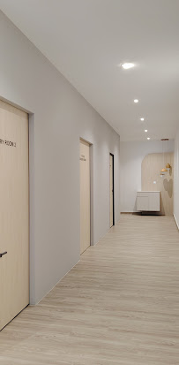SHiNEE Dental JB Town