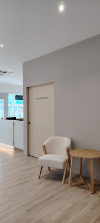 SHiNEE Dental JB Town