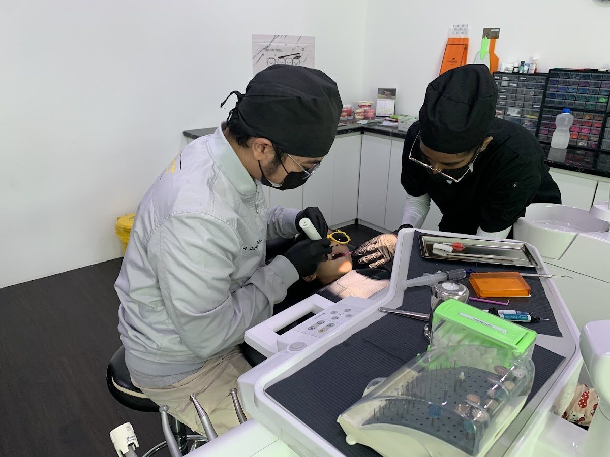 Klinik Pergigian Astana Dental (Neolux Dental) - dental clinic in Johor Bahru, Malaysia