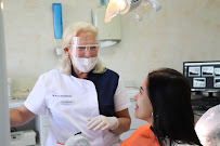Clínica Nova Dentismed (campo Pequeno Dental Clinic