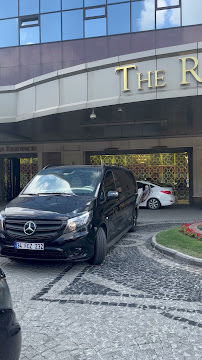Dentist Ritz Carlton