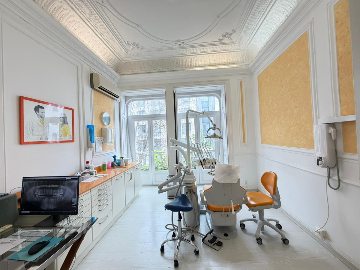 Dental Clinic Nova Dentismed, Clínica Médico Dentária, Lda dental clinic in Lisbon