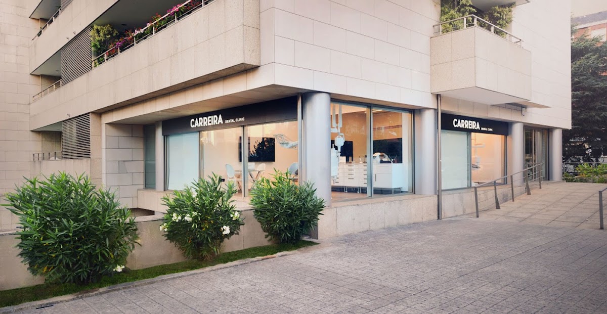 Dental Clinic Carreira dental clinic in Porto