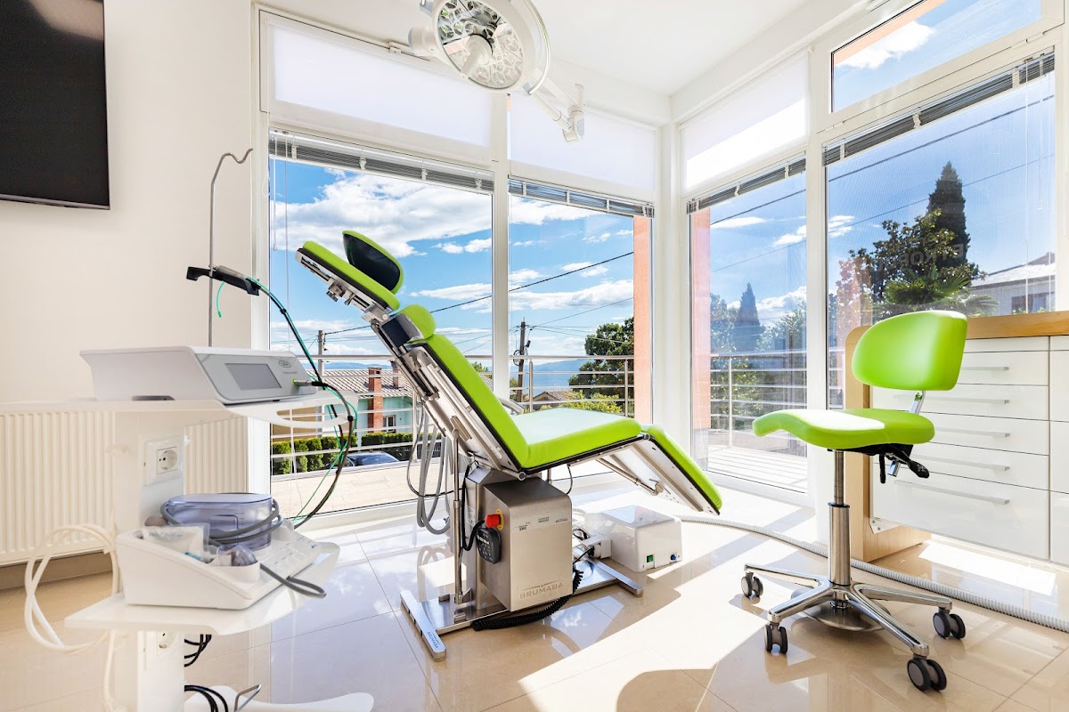 Dental Petropoli - dental clinic in Rijeka