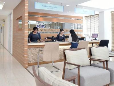 Bangkok International Dental Center (BIDC) - Main Headquarters in Bangkok, Thailand, photograph 9