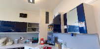 Kreativ Dental Clinic
