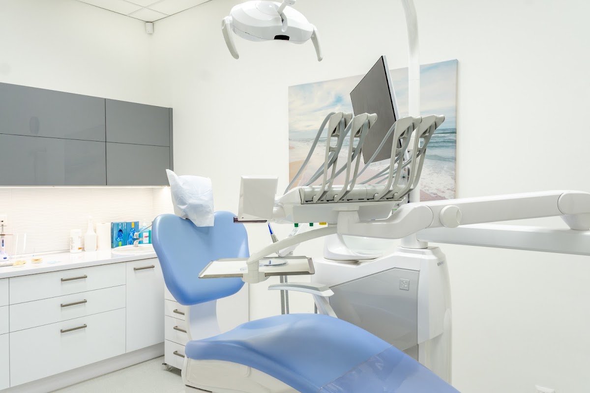 Crystal Dental - dental clinic in Budapest, Hungary