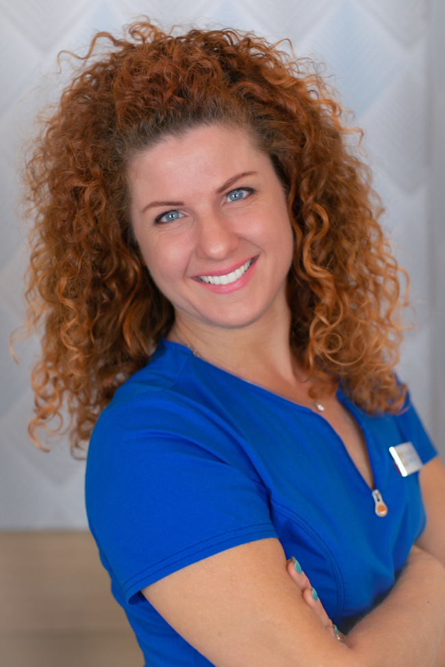 Dentist Judit Déry - General dental treatment, aesthetic dental restorations