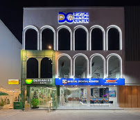 Digital Dental Center Pattaya - Specialized Dental Implant and Cosmetic, the Invisalign Diamond Provider in Pattaya.