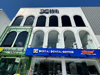 Digital Dental Center Pattaya - Specialized Dental Implant and Cosmetic, the Invisalign Diamond Provider in Pattaya.