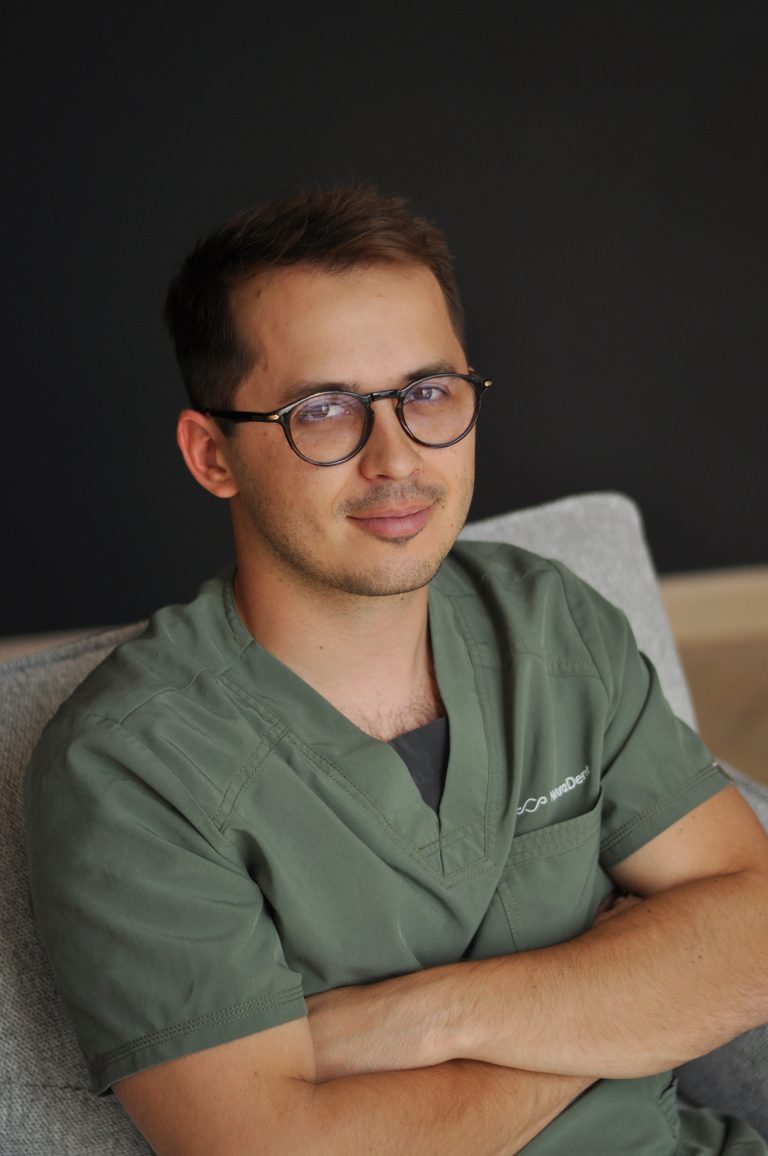 Dentist Gergely Matolcsy - Oral Surgery, Restorative Treatments, Laser Dentistry