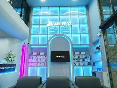 SmileBox Dental Clinic - Bangkok