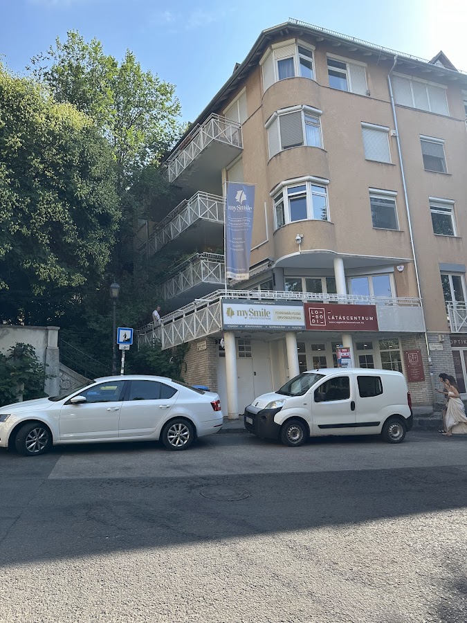mySmile Orvosi Centrum - dental clinic in Budapest