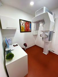 Oktogon Implant Center