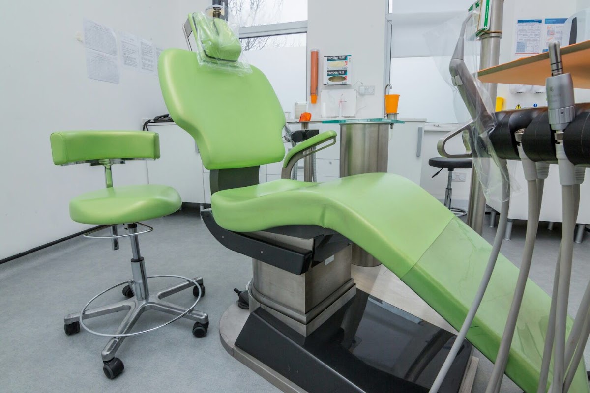 VitaSmile - 1ª Clínica Dental Brasileira em Londres - dental clinic in London, United Kingdom