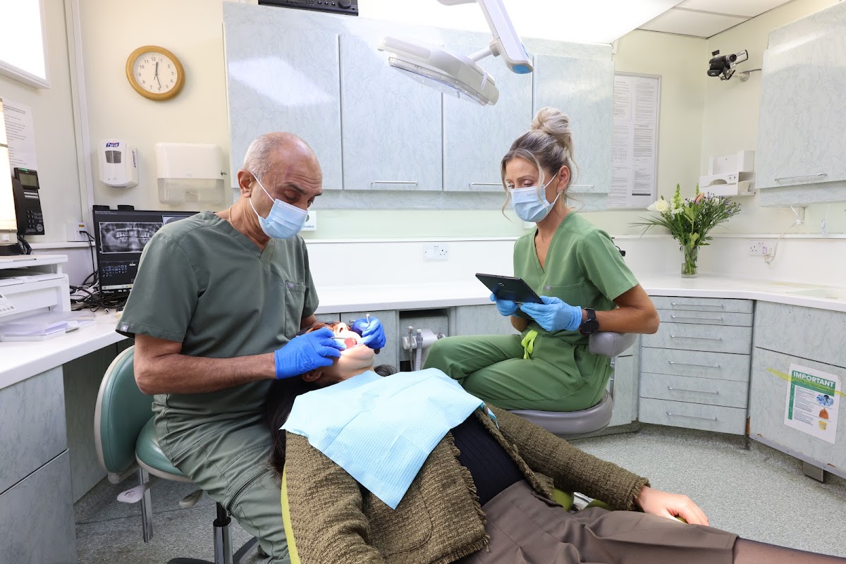 London Dental Studio - dental clinic in London, United Kingdom