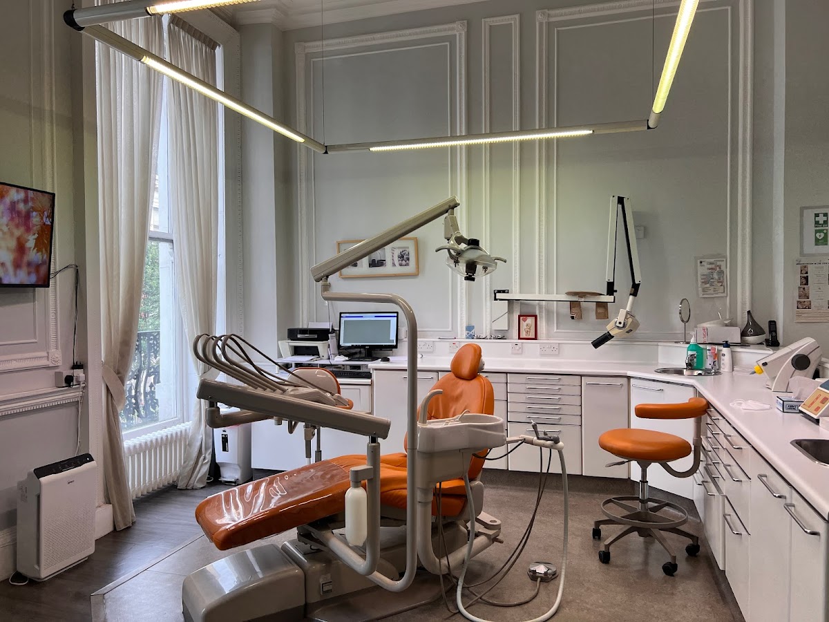 Harley Street Dental Art Clinic - dental clinic in London, United Kingdom