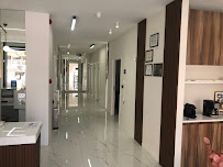 Right Dental Clinic