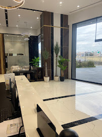 Right Dental Clinic