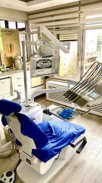 DENTIST GÖKAY KARTAL
