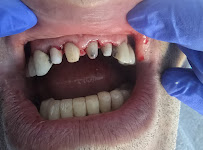 DENTIST GÖKAY KARTAL