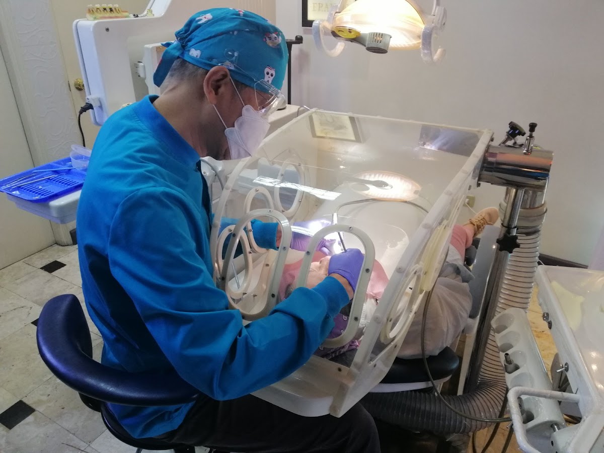 Roosevelt Dental Center, Philippines - dental clinic in Quezon City, Philippines