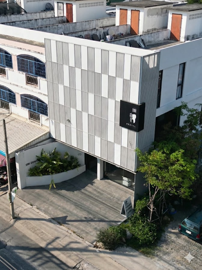 คลินิกทันตกรรมศิริ Siri Dental Clinic ทำฟันพัทยา ฟันปลอมพัทยา หมอฟันพัทยา รากเทียมพัทยา , Darkside Pattaya Dentist