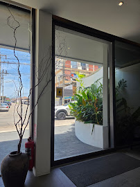 คลินิกทันตกรรมศิริ Siri Dental Clinic ทำฟันพัทยา ฟันปลอมพัทยา หมอฟันพัทยา รากเทียมพัทยา , Darkside Pattaya Dentist