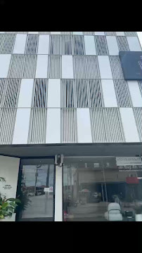 คลินิกทันตกรรมศิริ Siri Dental Clinic ทำฟันพัทยา ฟันปลอมพัทยา หมอฟันพัทยา รากเทียมพัทยา , Darkside Pattaya Dentist