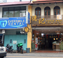 Eversmile Dental Penang (Invisalign & Braces, Dental Implant, Dental Aesthetic and General Dentistry Clinic)