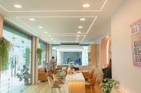 Amon Dental clinic (สาขาเนินพลับหวาน)