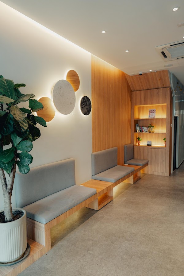 TRIA Dental Specialist Centre (Pulau Tikus, Georgetown) - dental clinic in George Town