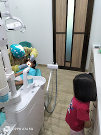 Klinik Pergigian Ting Prestige Dental 丁牙科診所