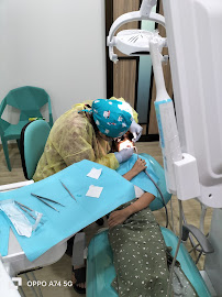 Klinik Pergigian Ting Prestige Dental 丁牙科診所