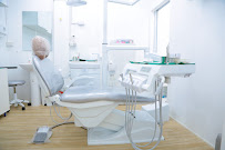 คลินิกทันตกรรมดิเอชสไมล์พัทยา The H Smile Dental Clinic Pattaya