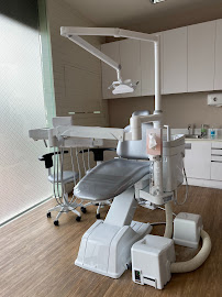 คลินิกทันตกรรมดิเอชสไมล์พัทยา The H Smile Dental Clinic Pattaya