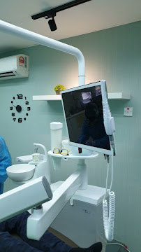 L&M Dental Clinic PJ (Dentist nearby ss2)