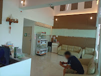 คลินิกทันตกรรมอรุณโรจน์ ชัยพรวิถี - Arunroj Dental Clinic Chaiyaphonwithi Top Dentists for Dental Implant and Orthodontic