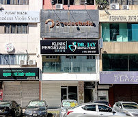 Dr. Jay Dental Clinic