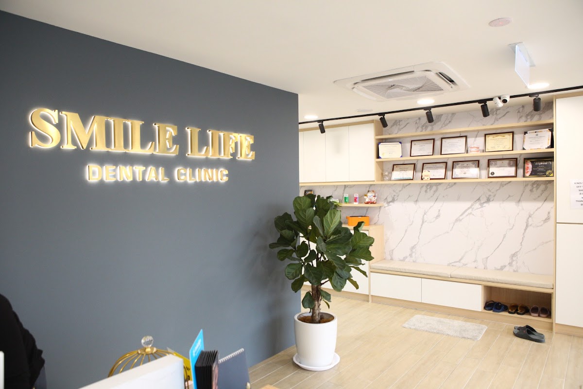 Smile Life Dental Petaling Jaya (Invisalign, Veneers, Implant, Teeth Whitening & Kids Friendly) - dental clinic in Petaling Jaya, Malaysia