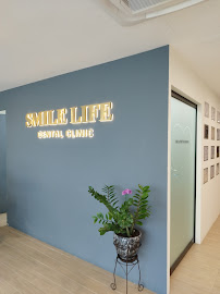 Smile Life Dental Petaling Jaya (Invisalign, Veneers, Implant, Teeth Whitening & Kids Friendly)