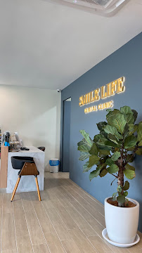 Smile Life Dental Petaling Jaya (Invisalign, Veneers, Implant, Teeth Whitening & Kids Friendly)