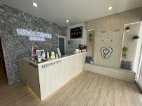 Healteeth Dental Clinic 好康牙科