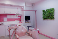 Pinky dental clinic (สาขาตลาดไร่วนาสินธุ์)