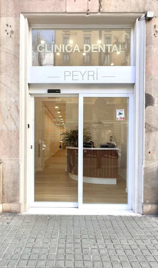 Clínica Dental Peyrí | Clínica Dental de Urgencias en Barcelona - dental clinic in Barcelona, Spain