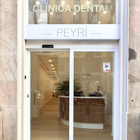 Clínica Dental Peyrí | Clínica Dental de Urgencias en Barcelona