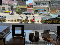 คลินิกหมอน้ำ Dental Square