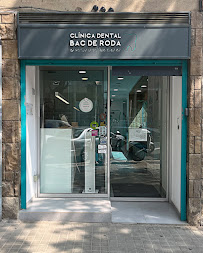 Clínica Dental Bac de Roda in Barcelona